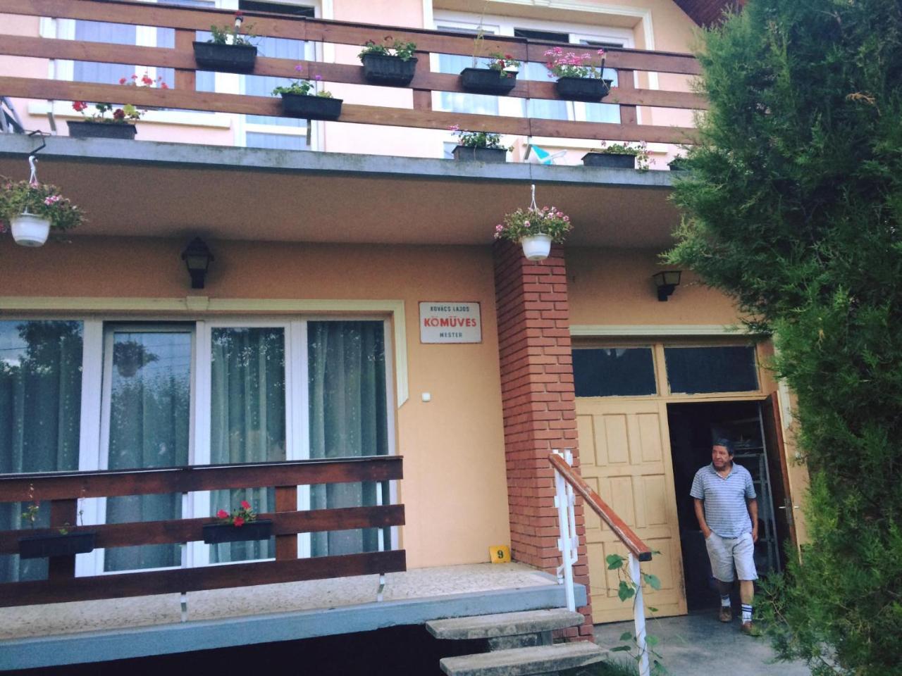 Ady Endre 9.A Appartamento Balatonfůzfő Esterno foto